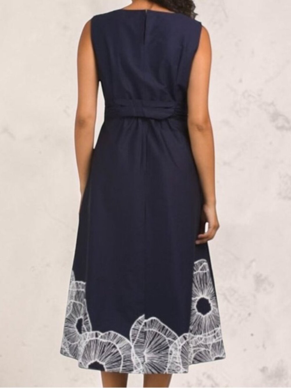 ANNE KLEIN Vanessa Border Print Sleeveless Midi Dress With Attached Sash Size 12 - Picture 5 of 6